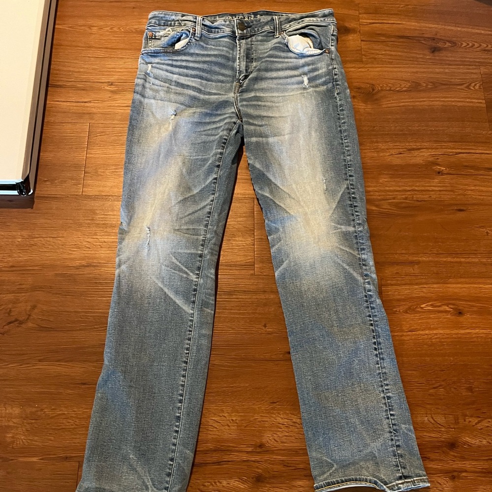 American Eagles Men’s Jeans